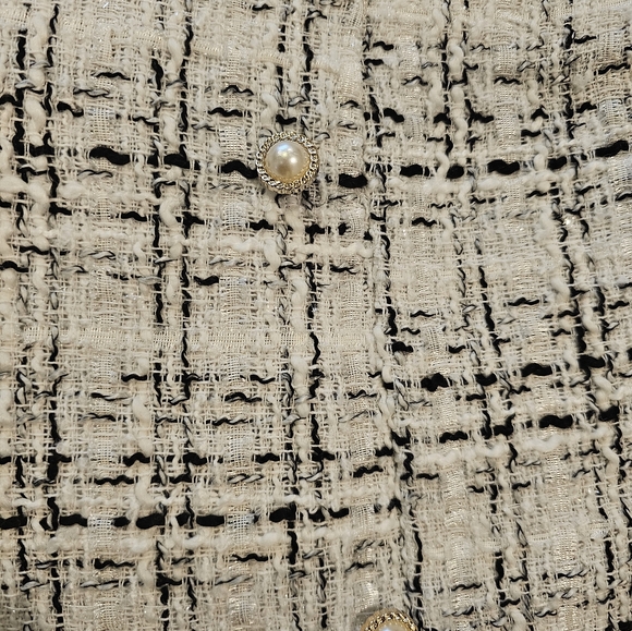 Plaid Print Cropped Mini Skirt with Pearl Embellishments - Picture 6 of 7